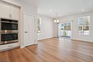 20 Owen Ct, Franklin Township, NJ 08873 - Photo 13