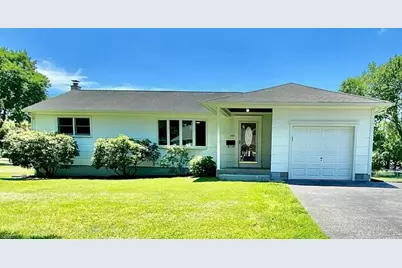 405 Hurley Dr, Hackettstown, NJ 07840 - Photo 1