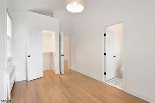 380 Claremont Ave, Montclair, NJ 07042 - Photo 15