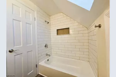 199 Berger St, Franklin Township, NJ 08873 - Photo 17