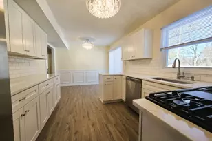 199 Berger St, Franklin Township, NJ 08873 - Photo 5