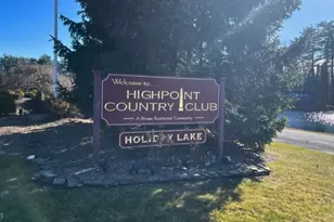 306-B Lake Shore S, Montague, NJ 07827 - Photo 3