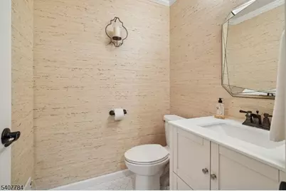 122 Hempstead Ct, Madison, NJ 07940 - Photo 11