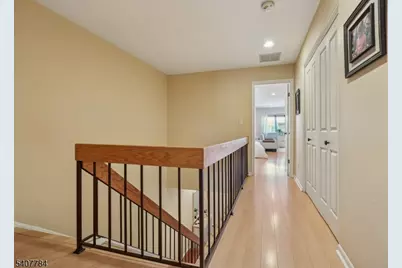 122 Hempstead Ct, Madison, NJ 07940 - Photo 13