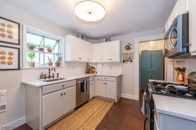 276 Bay Ave, Glen Ridge, NJ 07028 - Photo 19