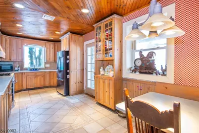 1635 Union Valley Rd, West Milford, NJ 07480 - Photo 15