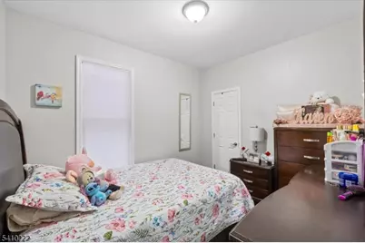 164 Parker St, Newark, NJ 07104 - Photo 23