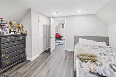 164 Parker St, Newark, NJ 07104 - Photo 27