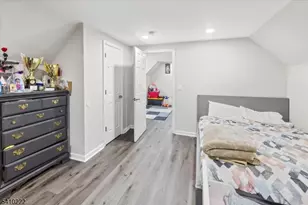 164 Parker St, Newark, NJ 07104 - Photo 27