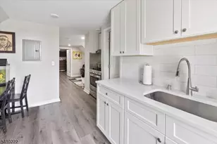 164 Parker St, Newark, NJ 07104 - Photo 19