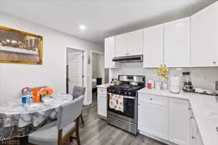 164 Parker St, Newark, NJ 07104 - Photo 15