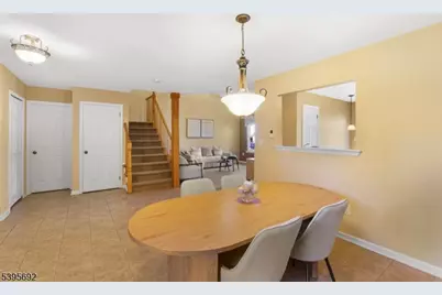 2103 Vroom Dr, Bridgewater, NJ 08807 - Photo 3