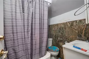 19 Montrose St, South Orange, NJ 07079 - Photo 33