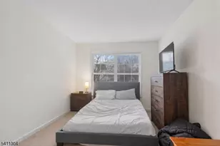 137 Stratford Dr, Nutley, NJ 07110 - Photo 13