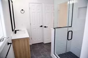 2 Edith Ct, East Hanover Township, NJ 07936 - Photo 31