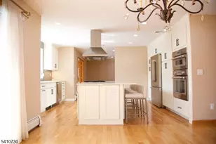 2 Edith Ct, East Hanover Township, NJ 07936 - Photo 9