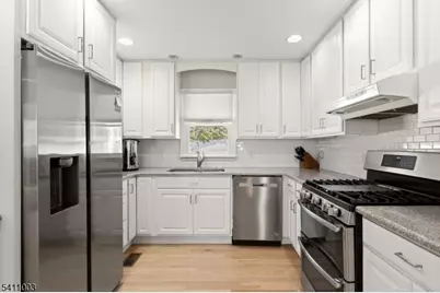 132 Cresthill Ave, Clifton, NJ 07012 - Photo 7