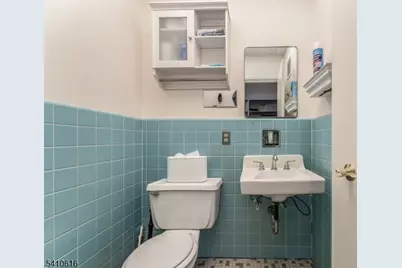 224 Roseberry St, Phillipsburg, NJ 08865 - Photo 15