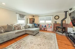 121 Harrison Rd, Parsippany, NJ 07054 - Photo 9