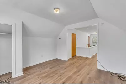 239 Fox Hill Rd, Parsippany, NJ 07834 - Photo 25