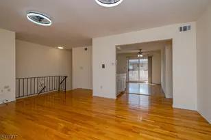 161 Evergreen Rd Unit, Edison, NJ 08837 - Photo 9