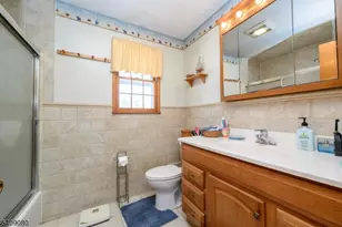 20 Mulford Ln, Hillsborough Township, NJ 08844 - Photo 17