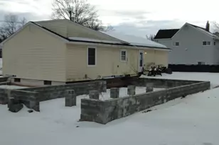 205 Park St, Franklin Township, NJ 08873 - Photo 5