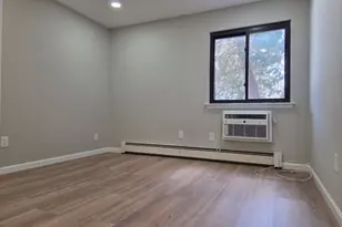 645 Cricket Ln, Woodbridge Township, NJ 07095 - Photo 11