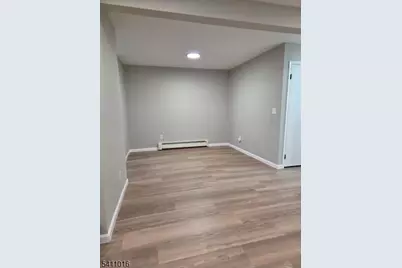 645 Cricket Lane, Woodbridge Township, NJ 07095 - Photo 13