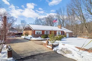 240 Belmont Ave, North Plainfield, NJ 07060 - Photo 5