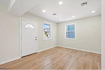 20 Elston St, Bloomfield, NJ 07003 - Photo 5