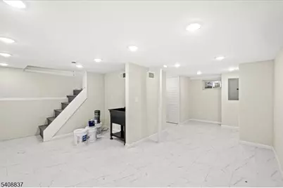 20 Elston St, Bloomfield, NJ 07003 - Photo 15