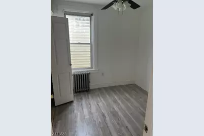 167 Garfield Ave, Jersey City, NJ 07305 - Photo 11