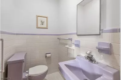 25 Madison Ave, Rochelle Park Township, NJ 07662 - Photo 11