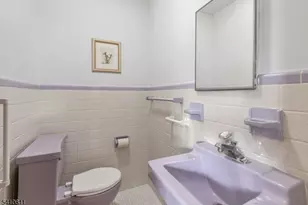 25 Madison Ave, Rochelle Park Township, NJ 07662 - Photo 11