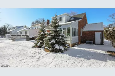 393 Huntington Rd, Union Township, NJ 07083 - Photo 37