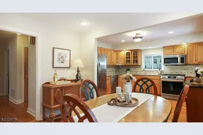 393 Huntington Rd, Union Township, NJ 07083 - Photo 11