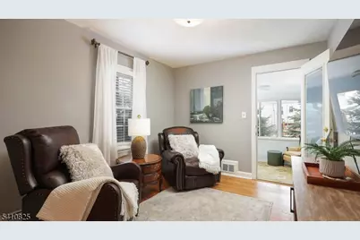 393 Huntington Rd, Union Township, NJ 07083 - Photo 17