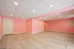 25 Alta Vista Dr, Ringwood, NJ 07456 - Photo 33