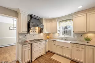 25 Alta Vista Dr, Ringwood, NJ 07456 - Photo 17