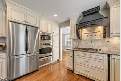 25 Alta Vista Dr, Ringwood, NJ 07456 - Photo 15