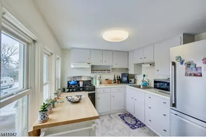 12 Union St, Franklin Township, NJ 08528 - Photo 19