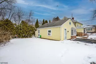 12 Union St, Franklin Township, NJ 08528 - Photo 33