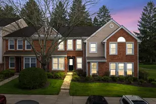 34 Hillsborough Ct, Rockaway Township, NJ 07866 - Photo 1