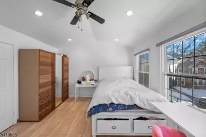 34 Hillsborough Ct, Rockaway Township, NJ 07866 - Photo 21