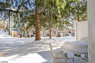 34 Hillsborough Ct, Rockaway Township, NJ 07866 - Photo 17