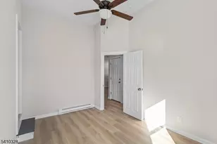 129 Main St, Bloomingdale, NJ 07403 - Photo 13