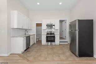 129 Main St, Bloomingdale, NJ 07403 - Photo 7