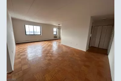 77 Prospect Av #E, Hackensack, NJ 07601 - Photo 3