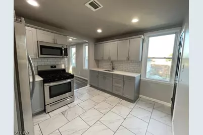 258 Montgomery St, Bloomfield, NJ 07003 - Photo 1